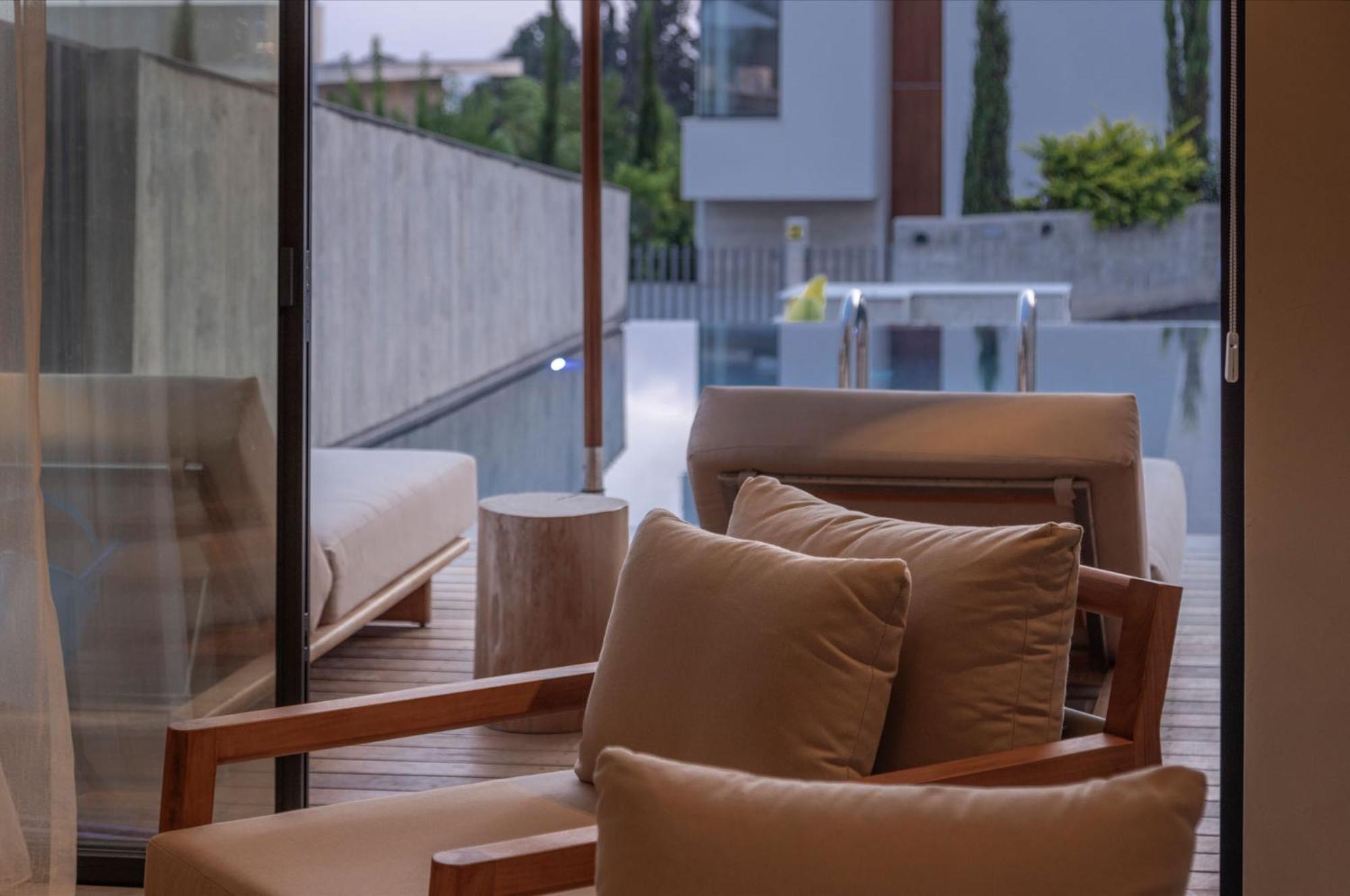 Greenvale Park Villas Klorakas Extérieur photo