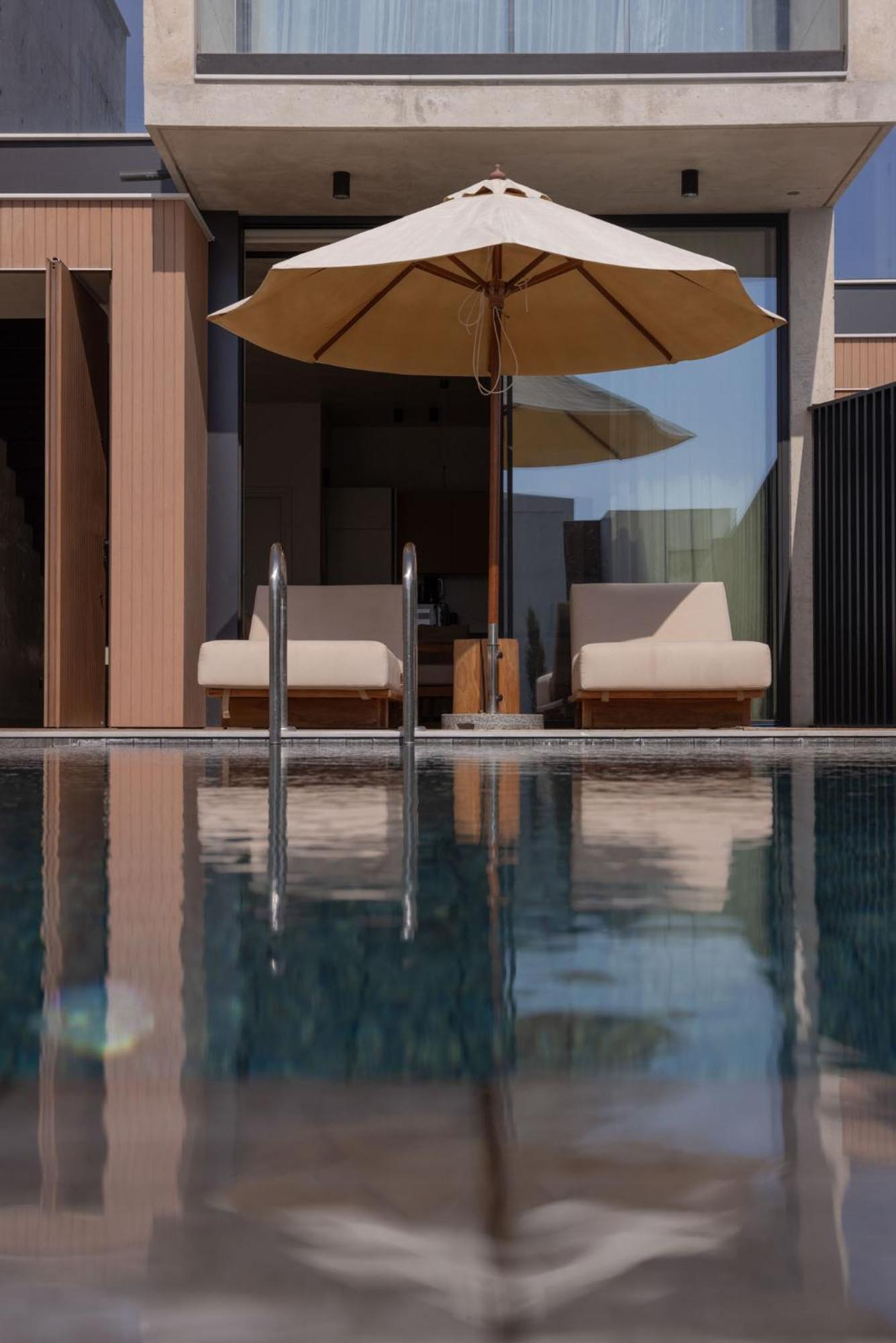 Greenvale Park Villas Klorakas Extérieur photo